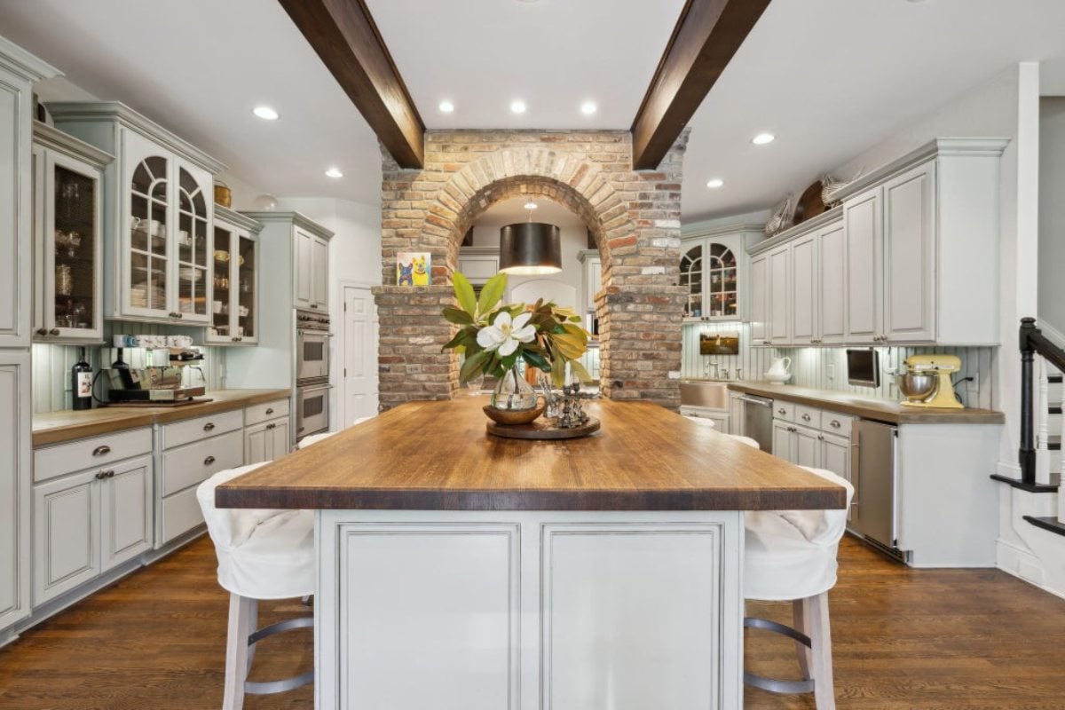 7,358 Sq. Ft. Mansion in Thompsons Station, TN ($6,750,000)