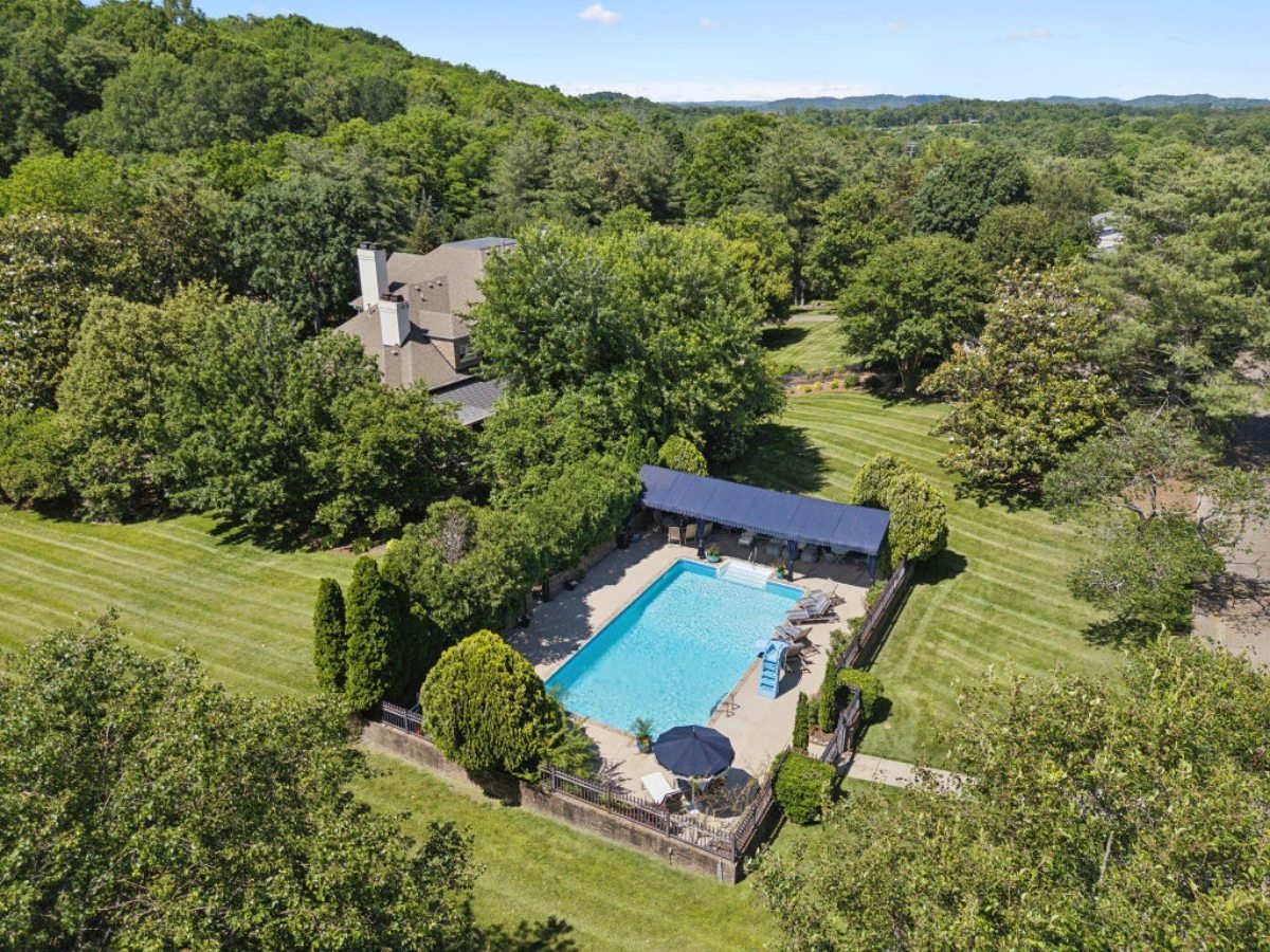 7,358 Sq. Ft. Mansion in Thompsons Station, TN ($6,750,000)