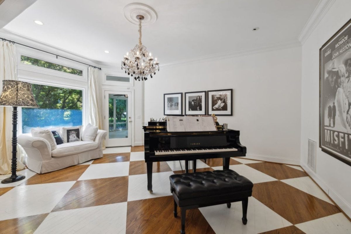 7,358 Sq. Ft. Mansion in Thompsons Station, TN ($6,750,000)