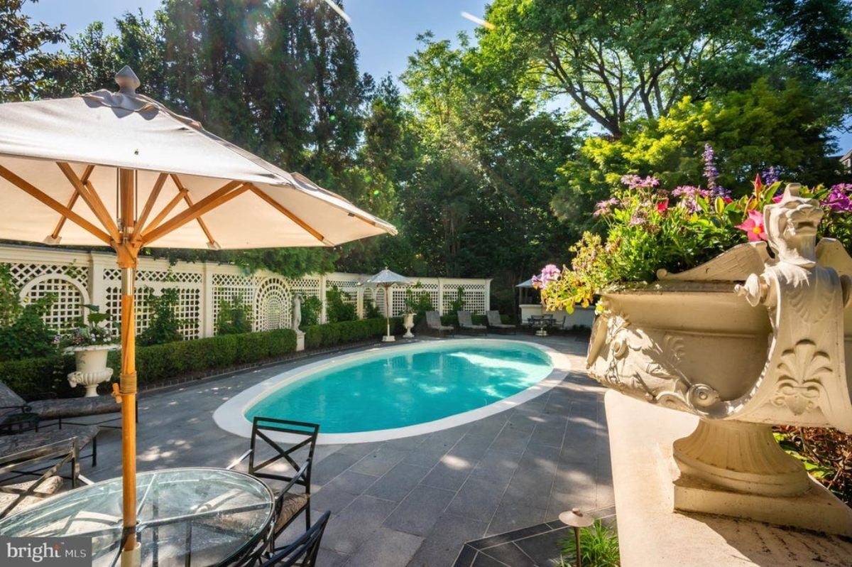 10,000 Sq. Ft. Mansion in Washington, DC ($17,950,000)