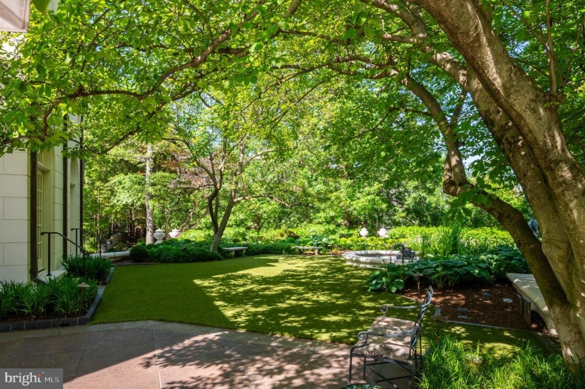 10,000 Sq. Ft. Mansion in Washington, DC ($17,950,000)