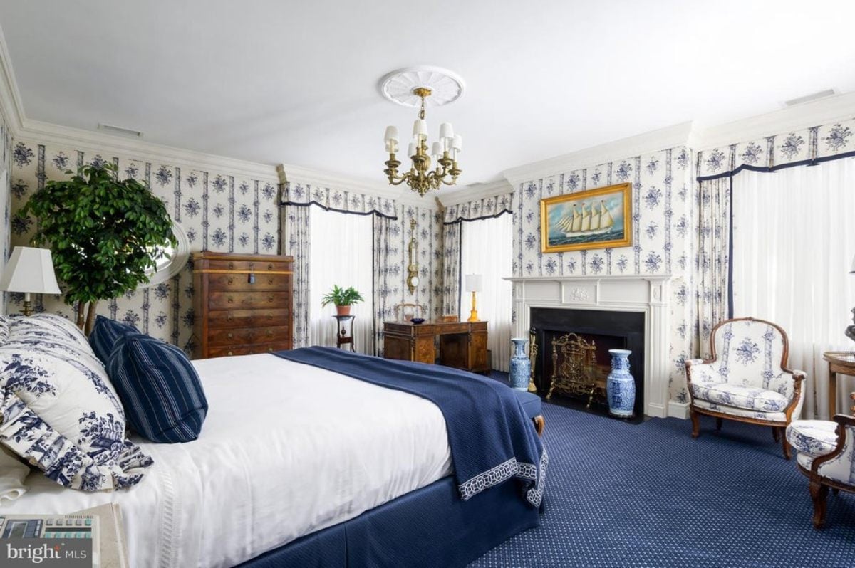 10,000 Sq. Ft. Mansion in Washington, DC ($17,950,000)