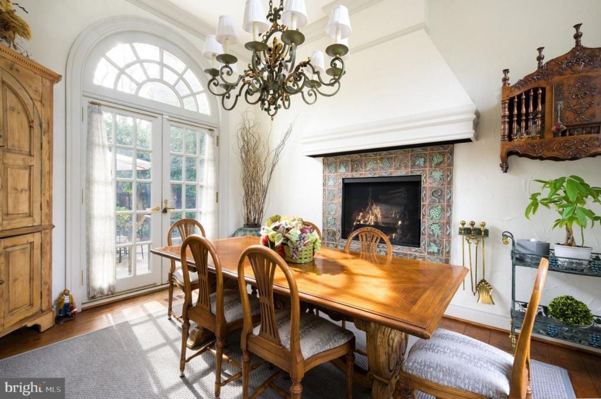 10,000 Sq. Ft. Mansion in Washington, DC ($17,950,000)