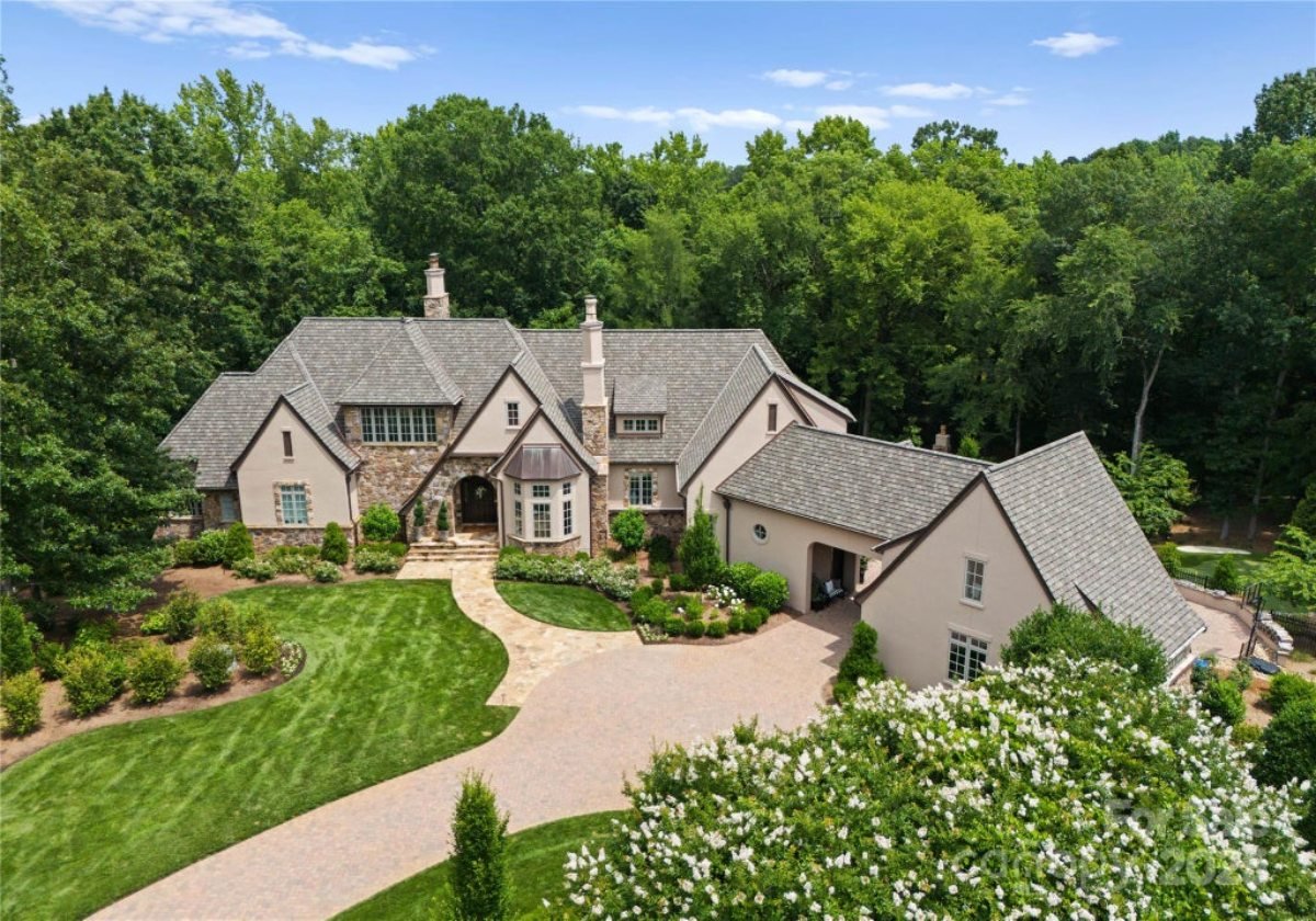 8,132 Sq. Ft. Mansion in Waxhaw, NC ($4,500,000)
