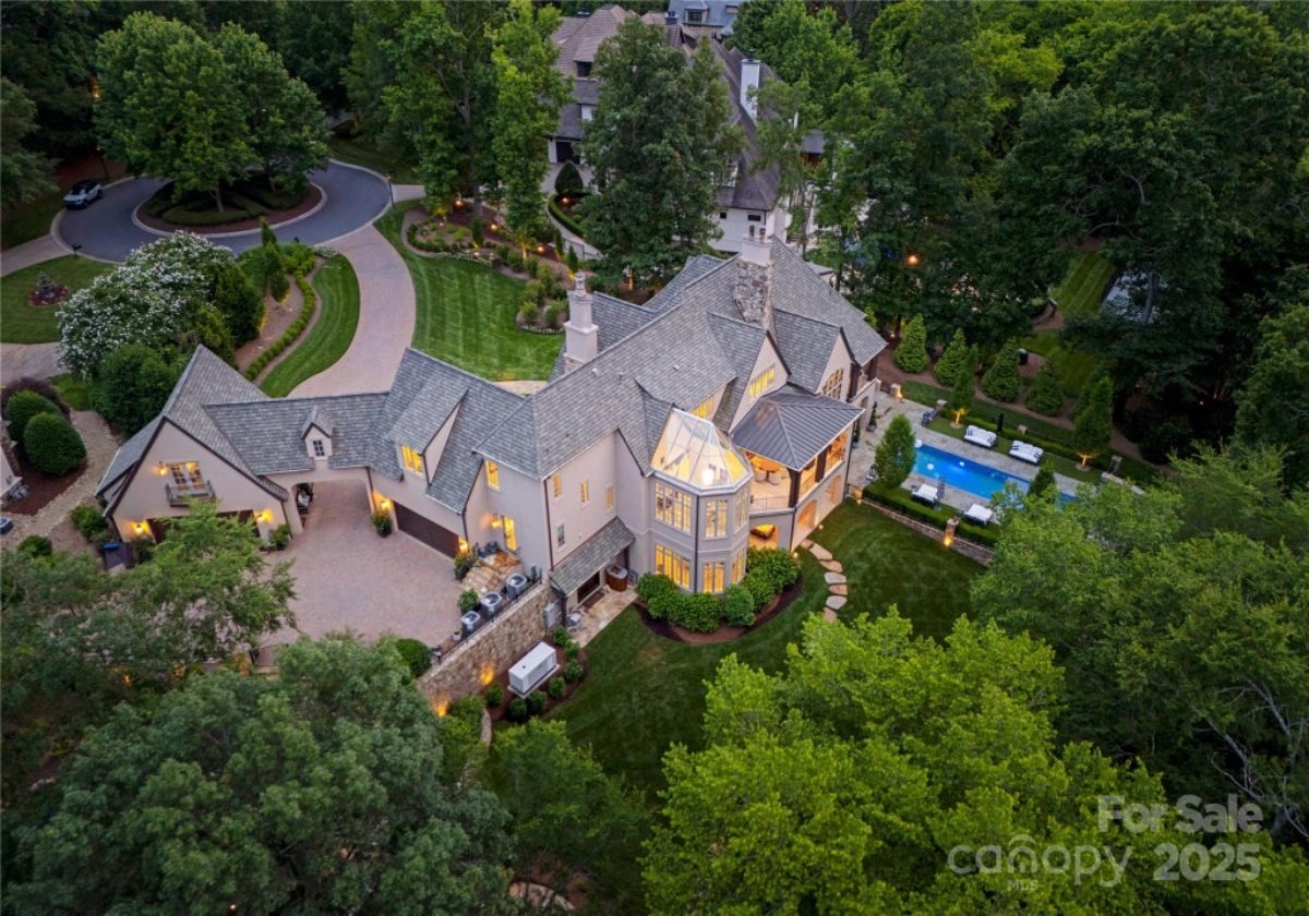 8,132 Sq. Ft. Mansion in Waxhaw, NC ($4,500,000)