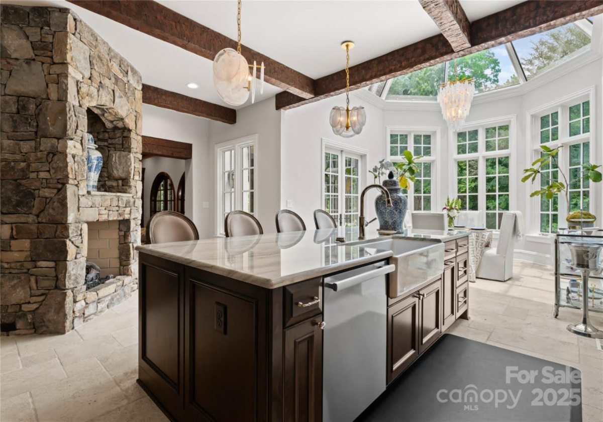 8,132 Sq. Ft. Mansion in Waxhaw, NC ($4,500,000)