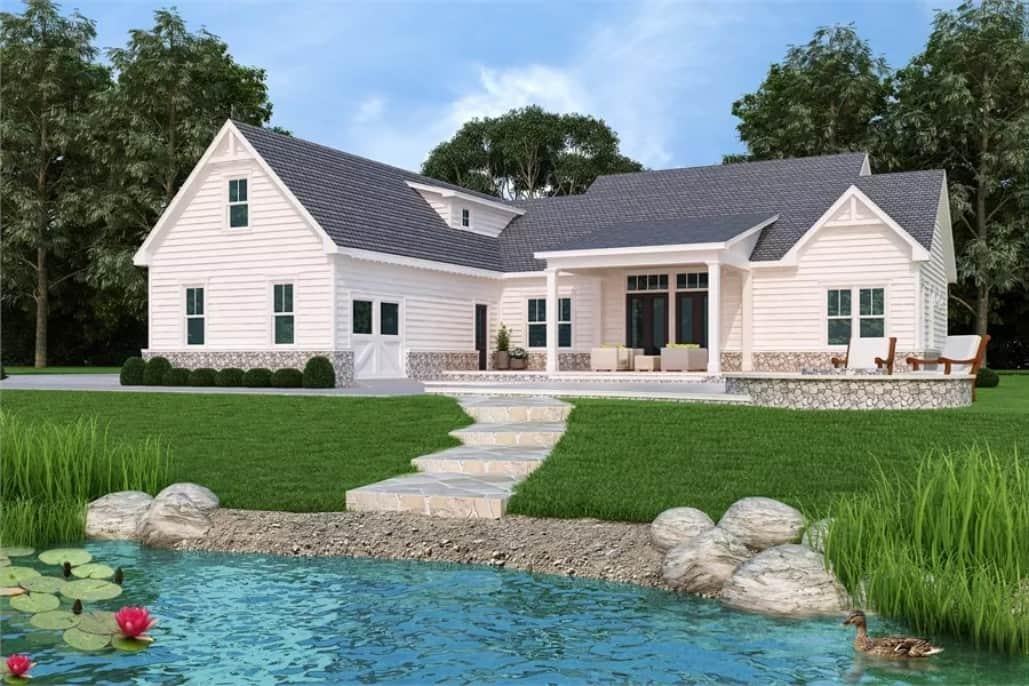 Relax by the Pond at This Picturesque Craftsman Retreat