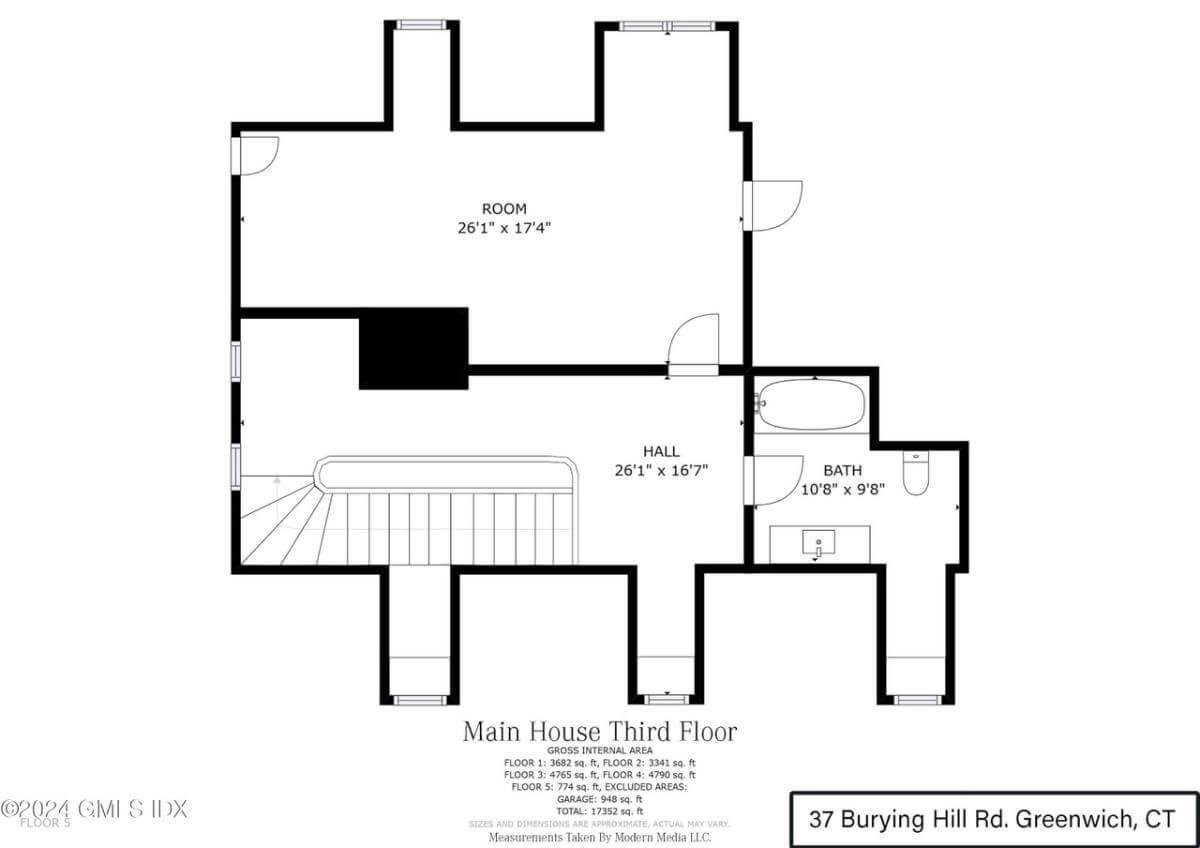 Discover the Versatile Third Floor with Room for Relaxation