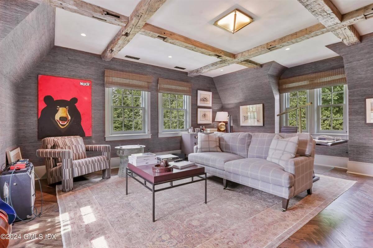 Check Out the Playful Artwork in This Inviting Lounge