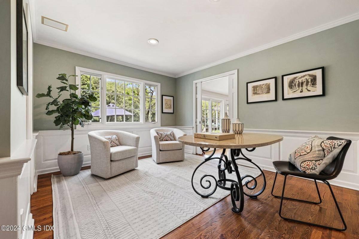 Charming Sitting Room with Elegant Iron Table Base