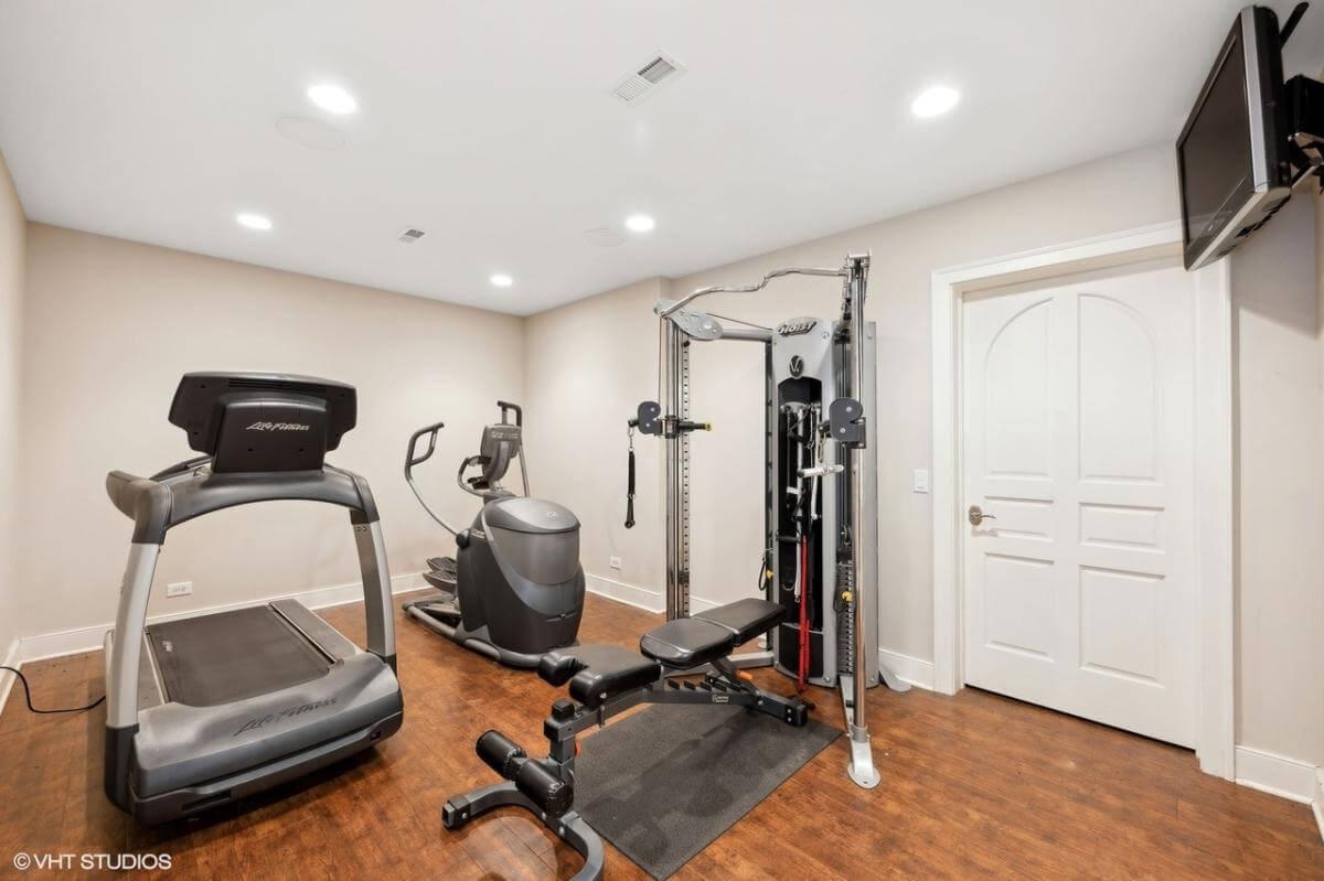 Experience Your Personal Gym with Top-Notch Equipment