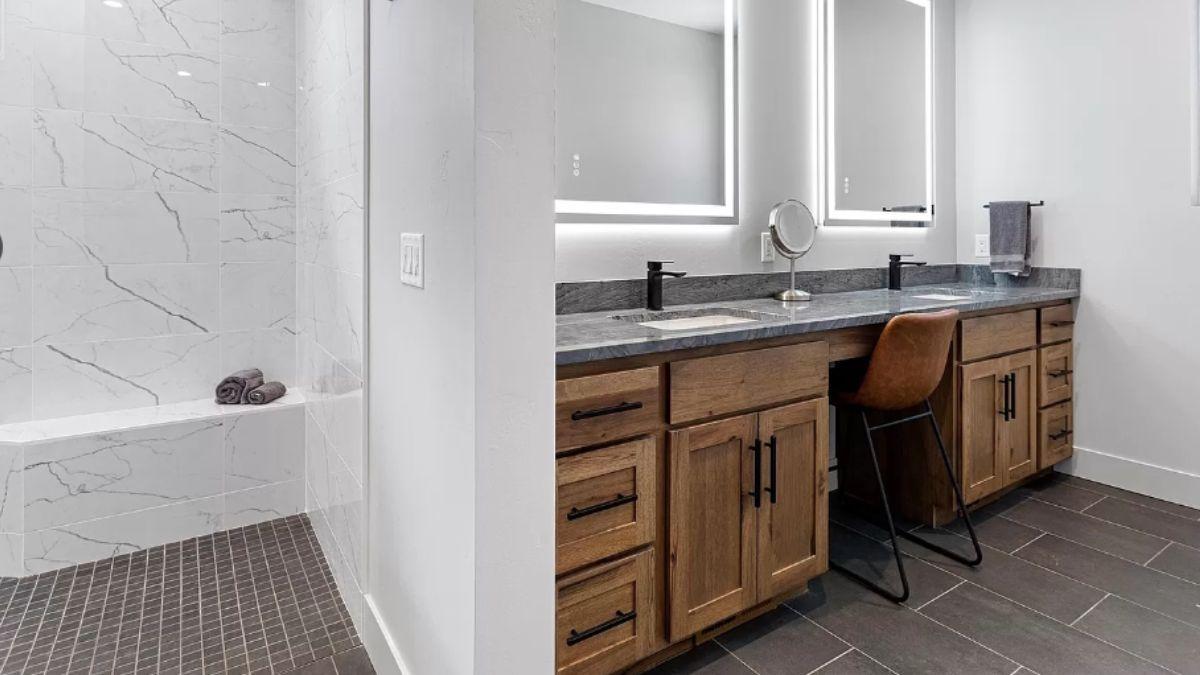 A Modern Bathroom