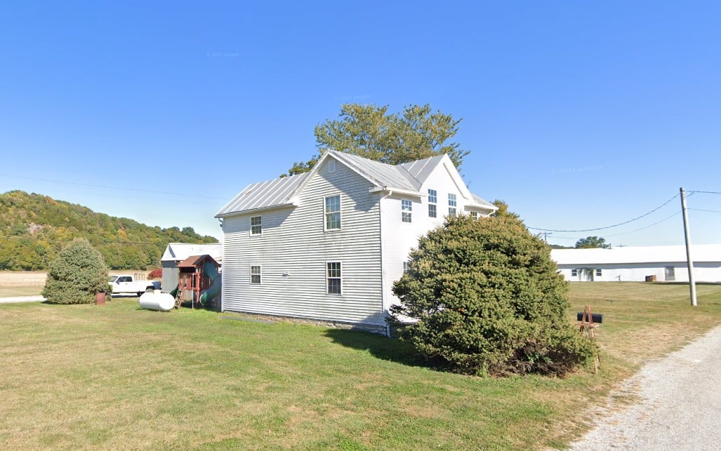 25 Secluded Towns in Southwest Illinois