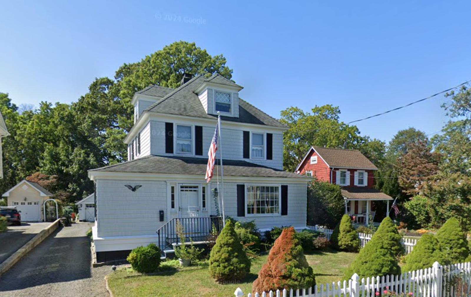 Rumson Town Image
