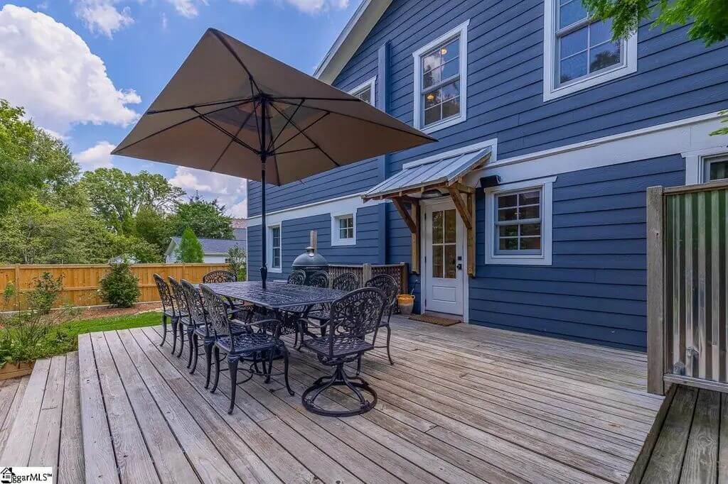 Deck