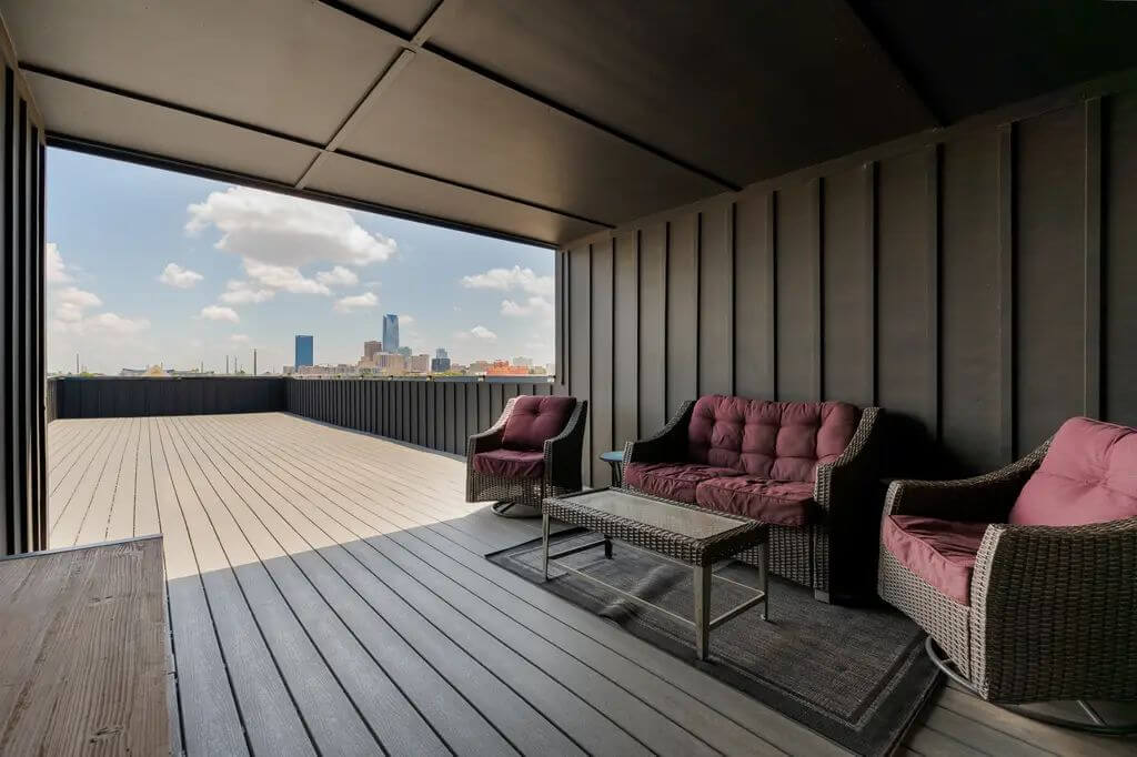 Rooftop Deck