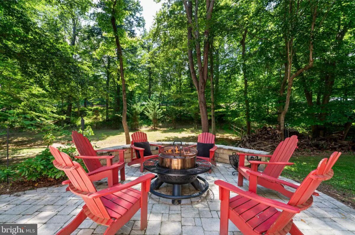 Fire Pit Seating