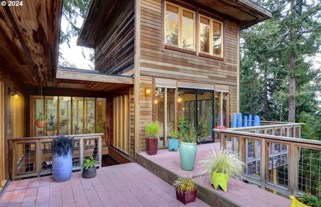 Deck