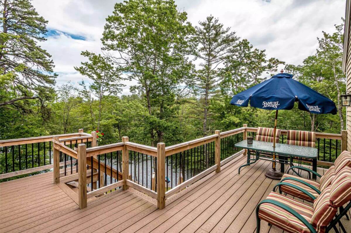 Deck