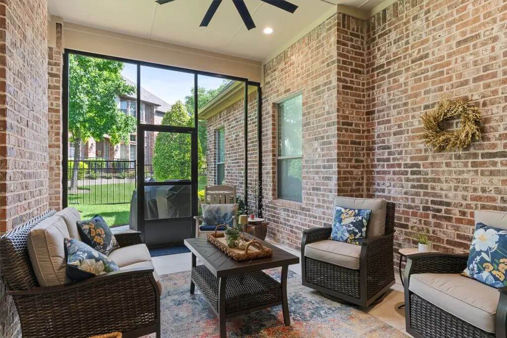 Screened Patio