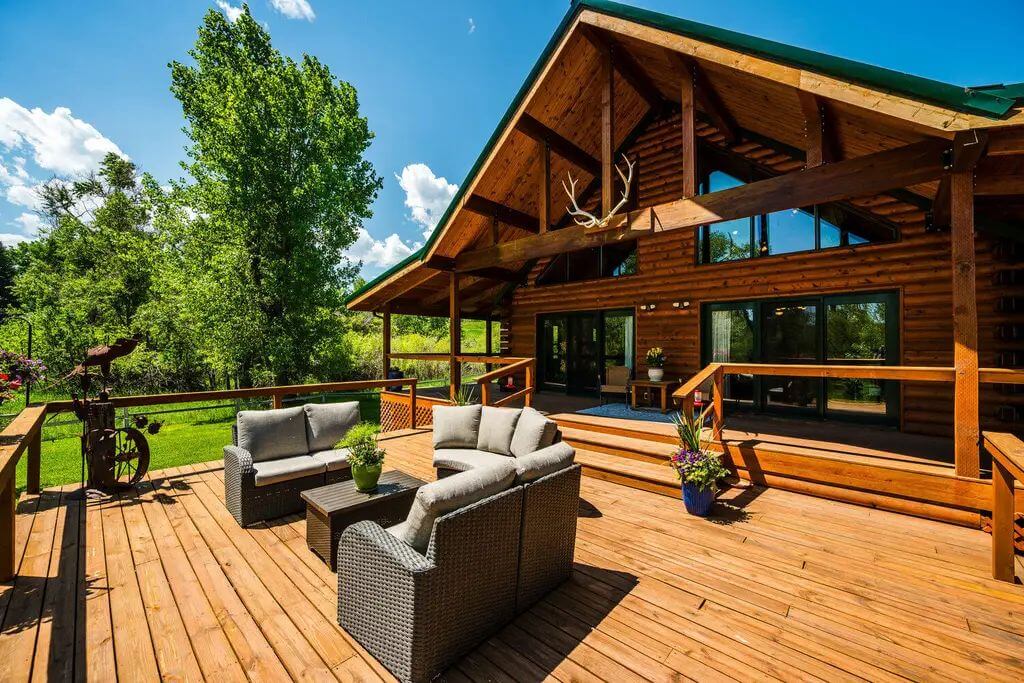 Deck