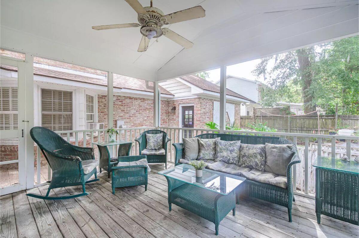 Screened Porch
