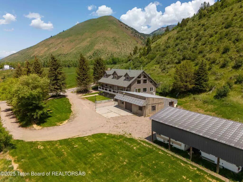 Here’s What $1 Million Will Get You For a House in Wyoming (10 Properties)