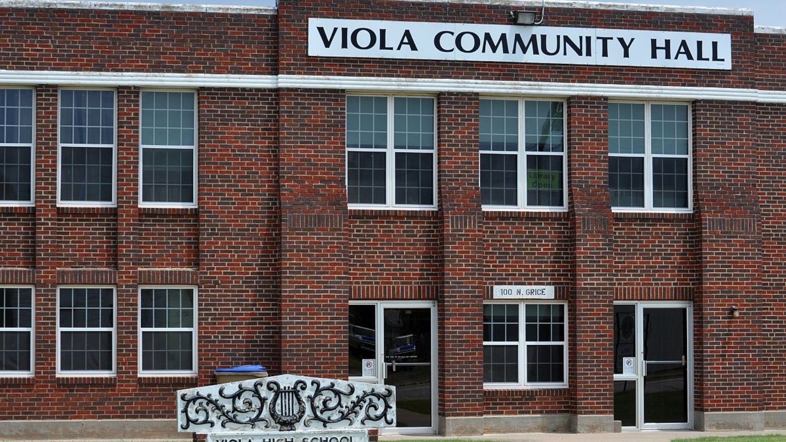 Viola KS Town Image