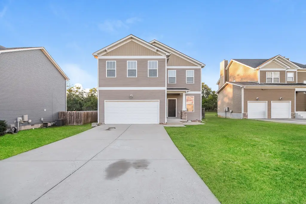 Traditional-Style 3-Bedroom Home with Bonus Room and 2-Car Garage (2,110 Sq. Ft. Floor Plan)
