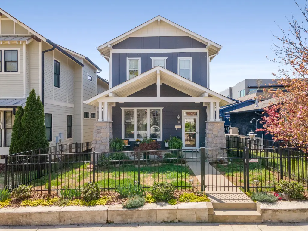 Craftsman-Style 5-Bedroom Home with Covered Front Porch and Bonus Room (2,886 Sq. Ft. Floor Plan)
