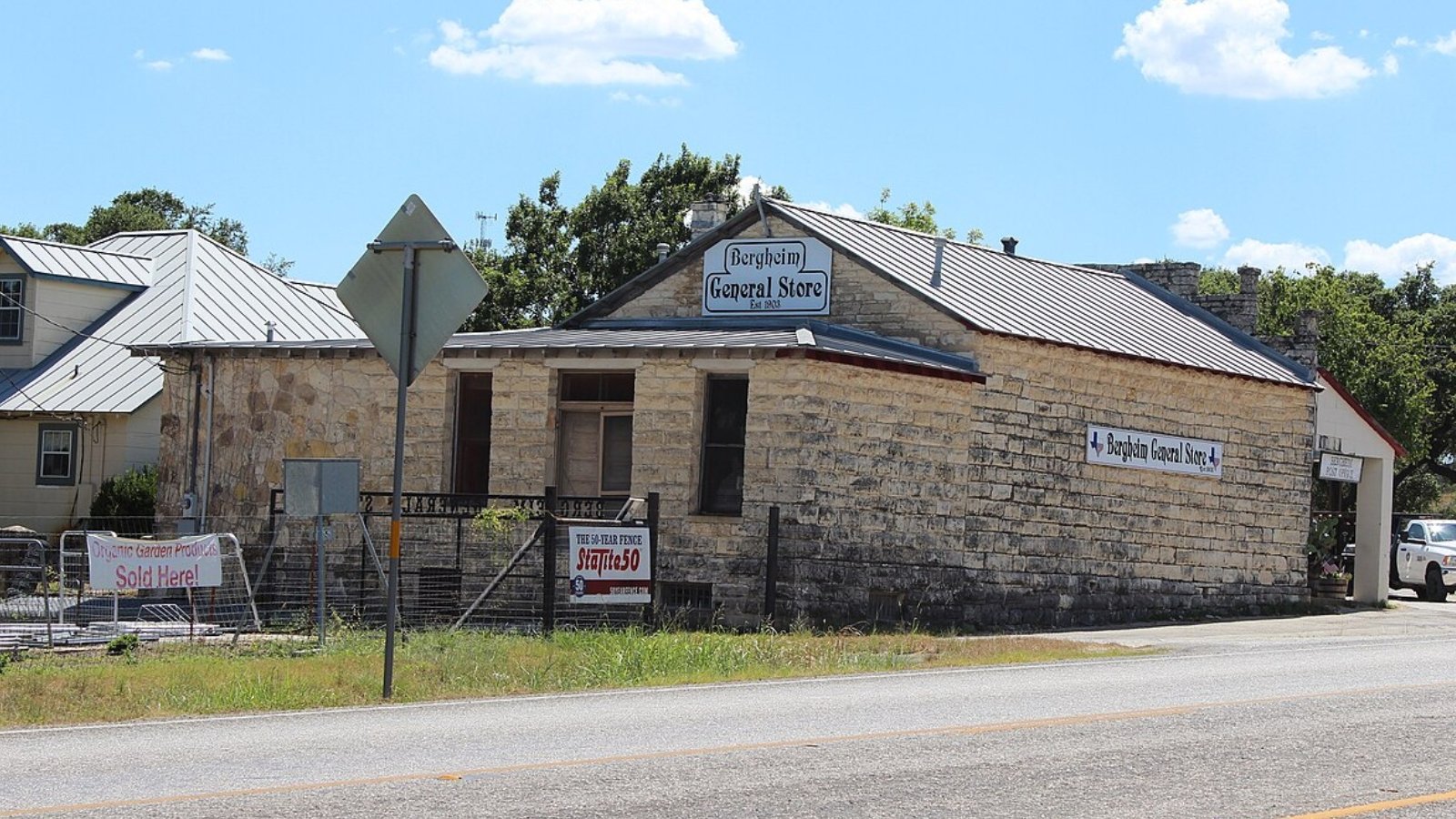 Bergheim TX Town Image
