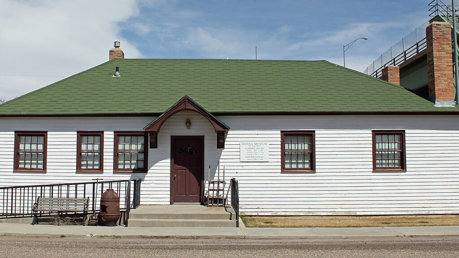 Hanna WY Town Image