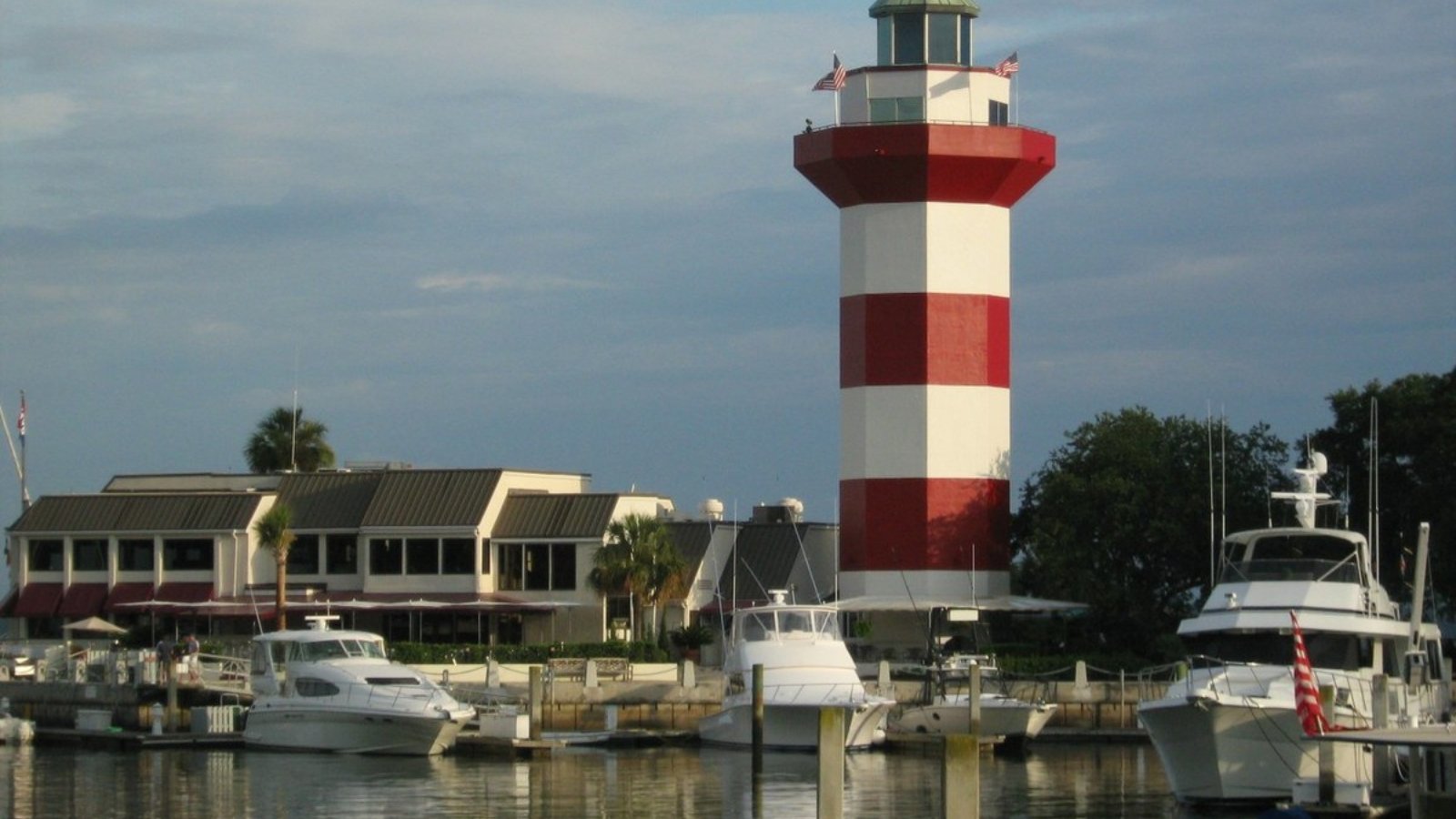Hilton Head Island SC Town Image