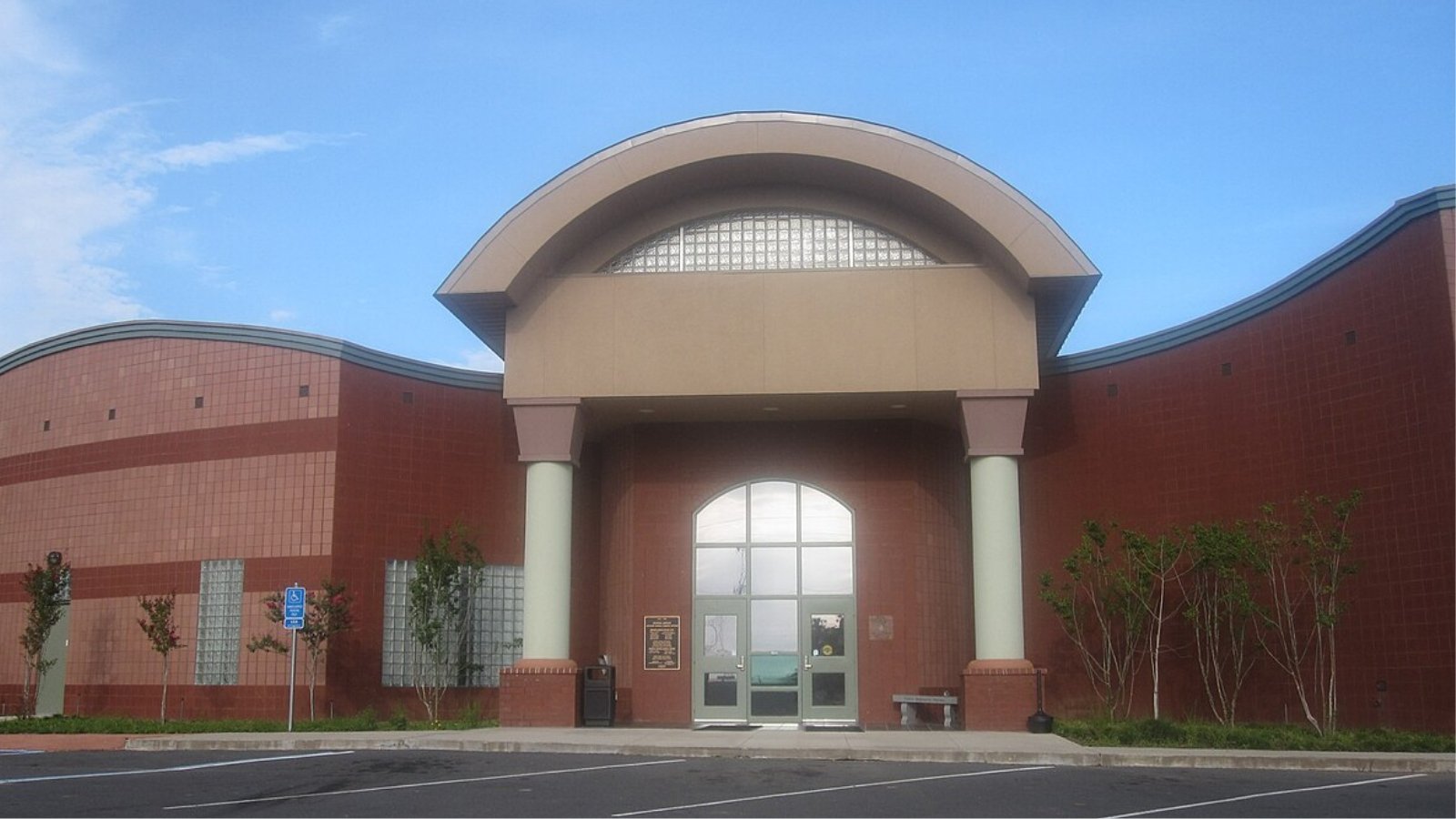 Benton LA Town Image