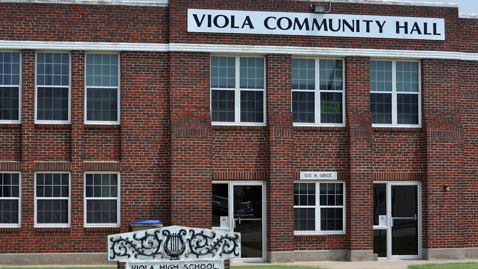 Viola KS Town Image