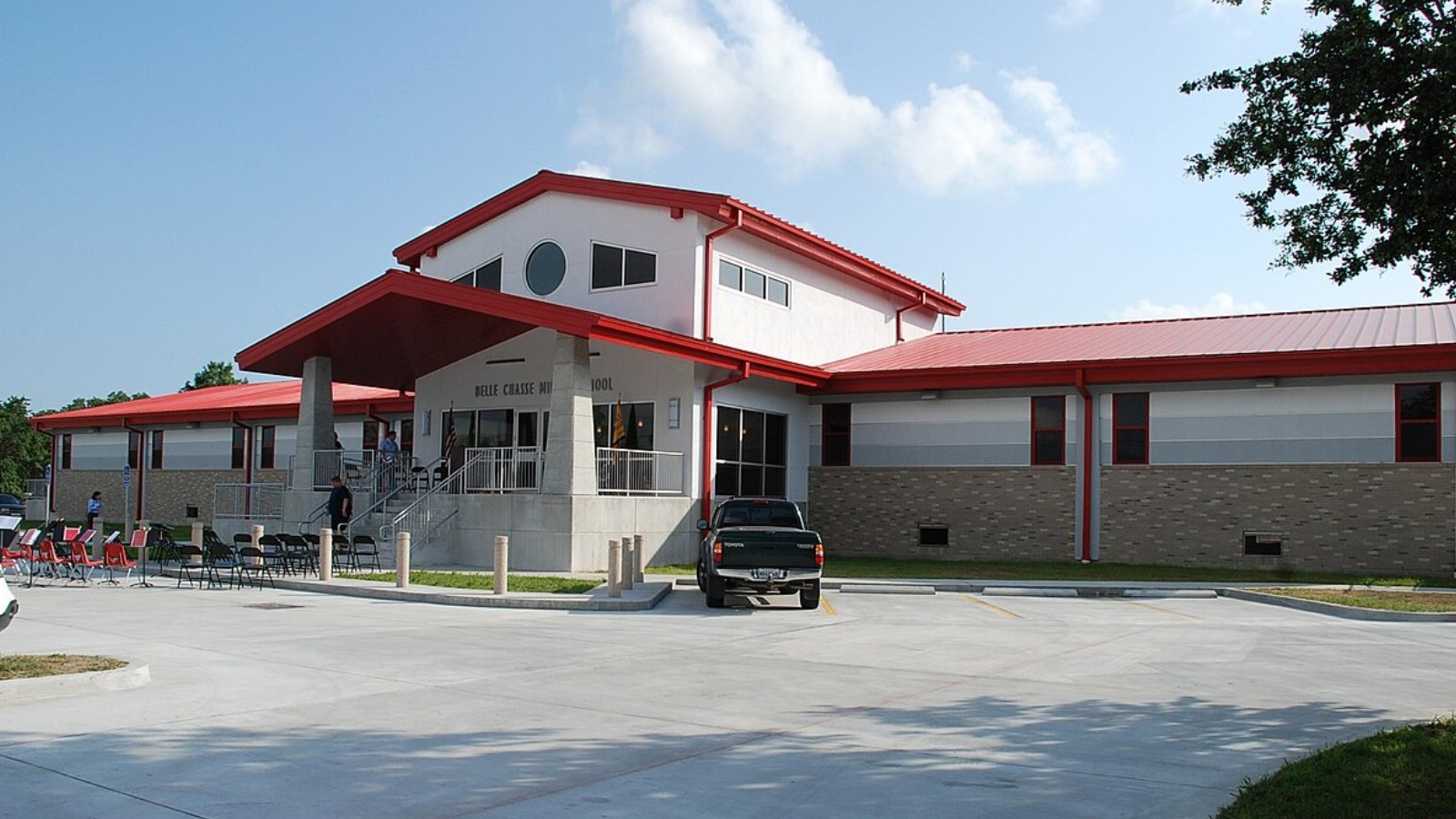 Belle Chasse LA Town Image
