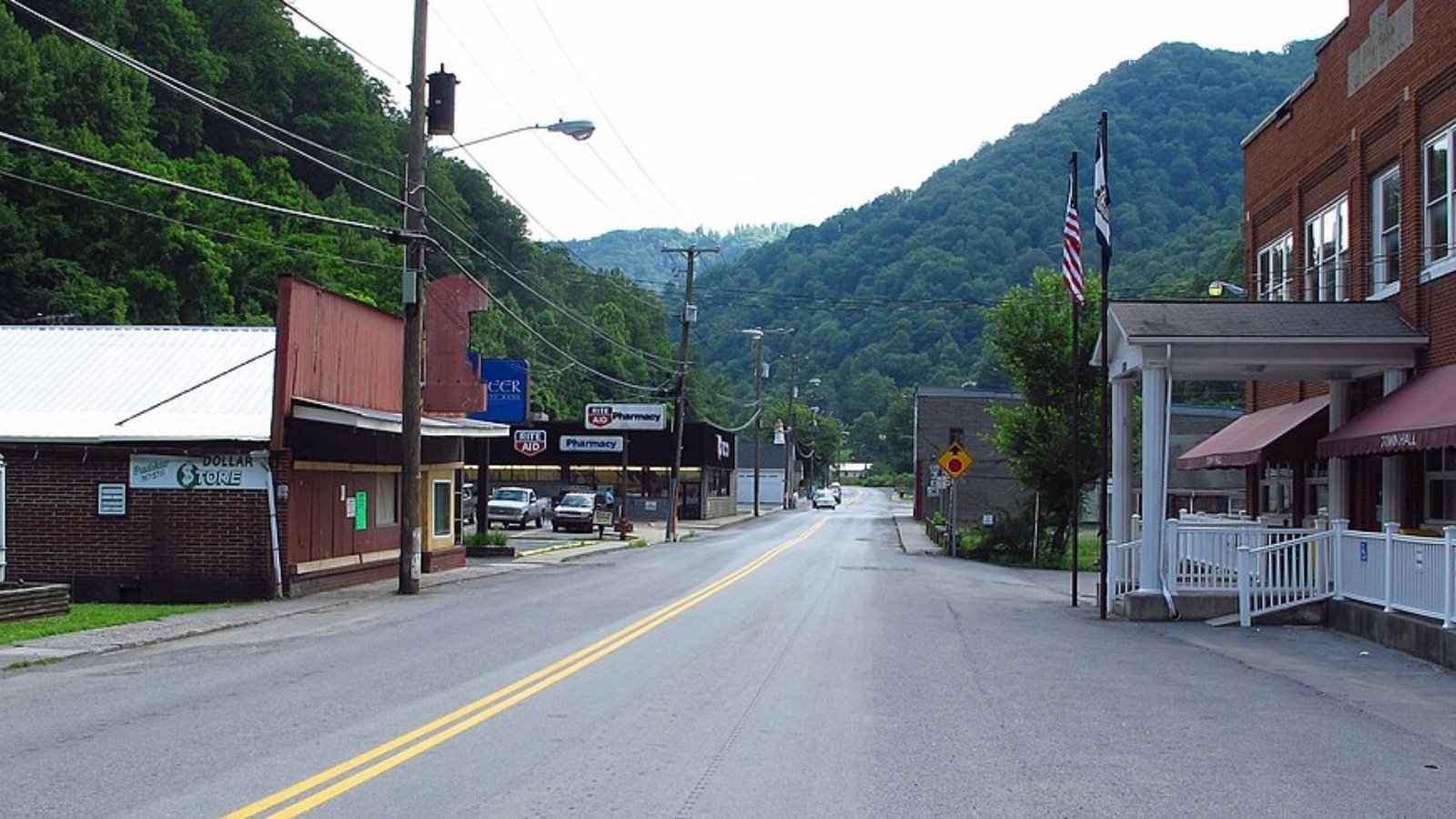 Bradshaw WV Town Image