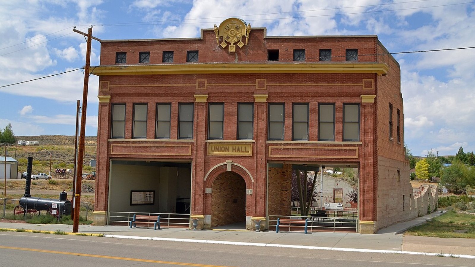 Superior WY Town Image