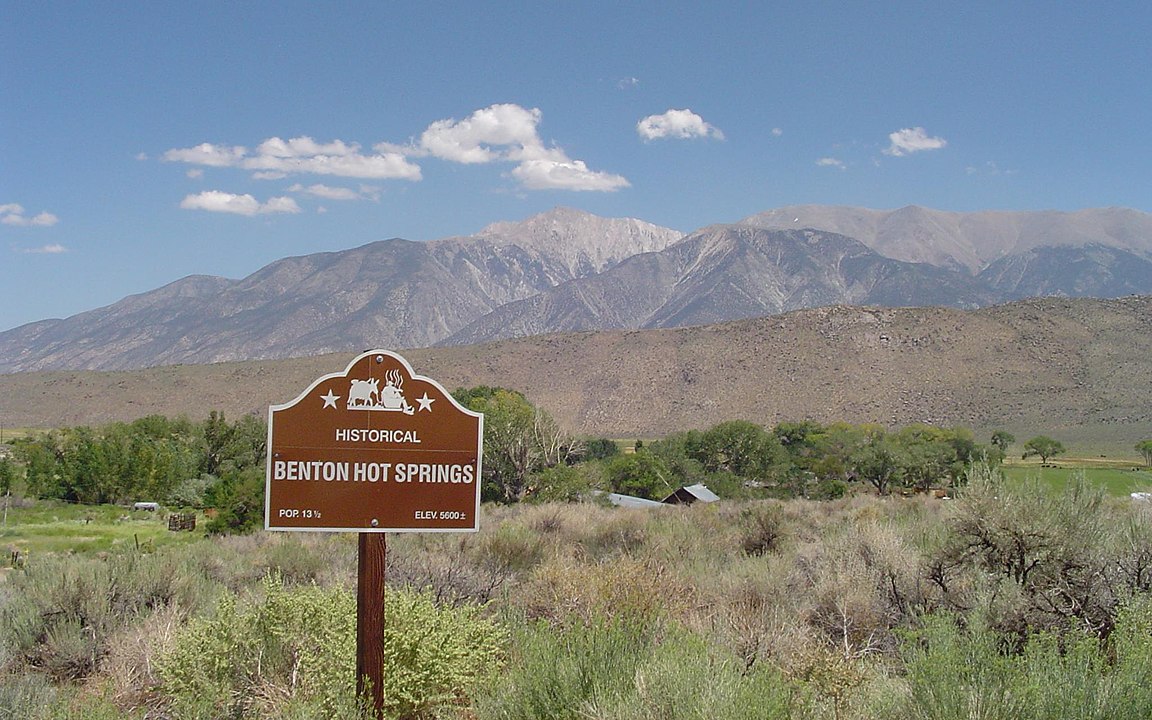 Spring Eastern Slope 25 Secluded California Towns on the Eastern Slope of the Sierras – Home ...