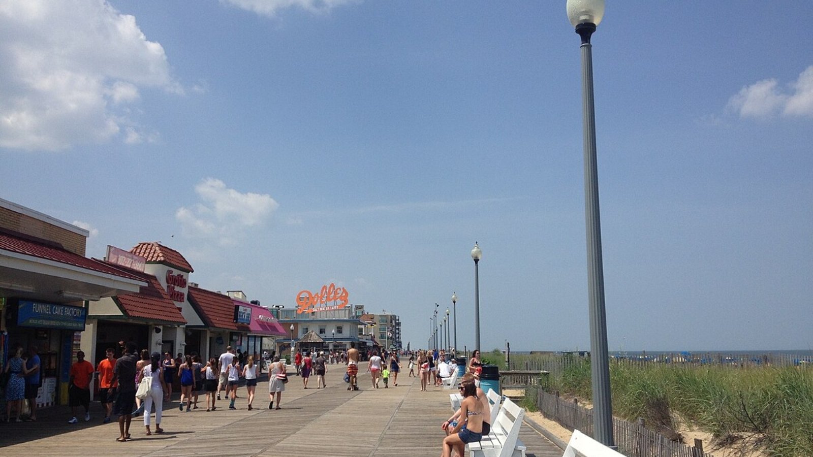 Rehoboth Beach DE Town Image