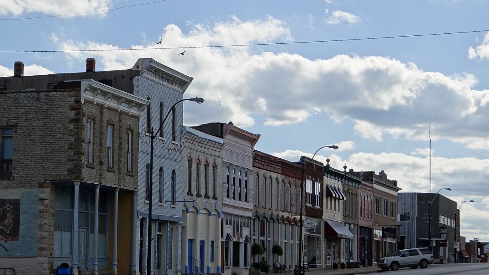 Sedan KS Town Image