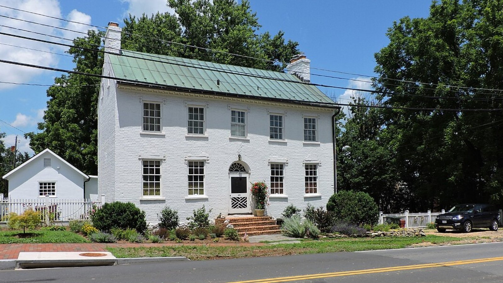 Middleburg VA Town Image