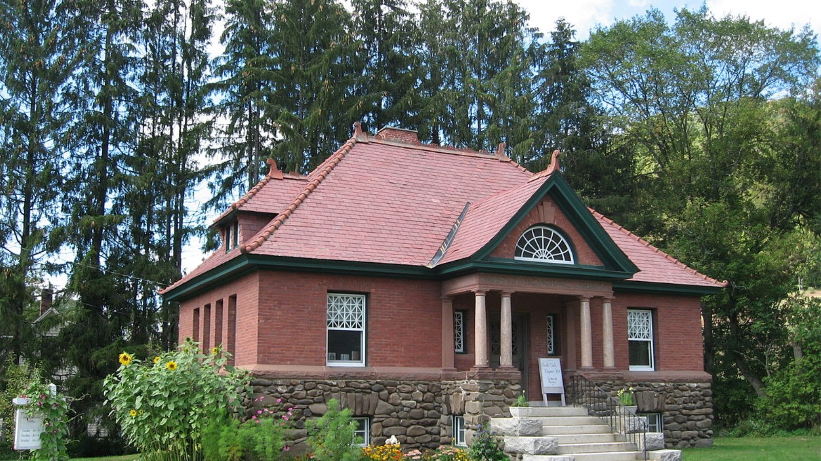 Pomfret VT Town Image