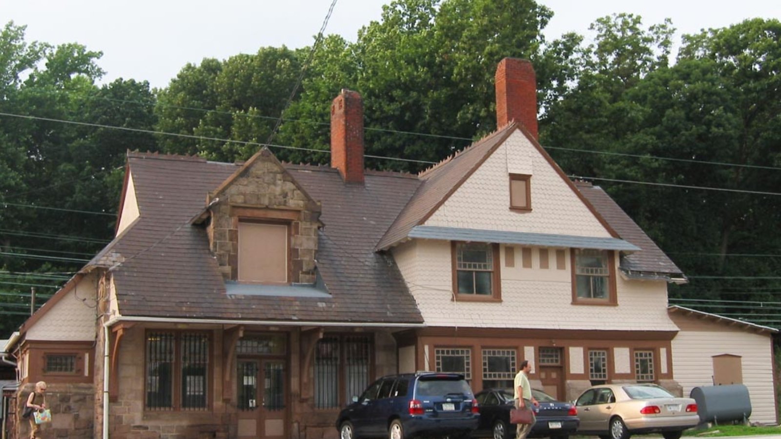 Devon PA Town Image