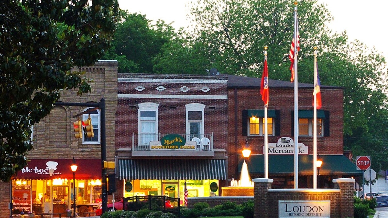 Loudon TN Town Image