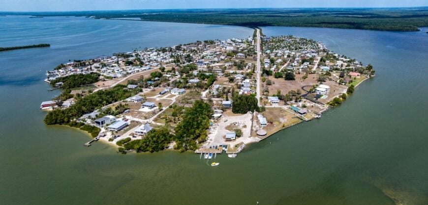 10 Secluded Coastal Towns in Southwest Florida