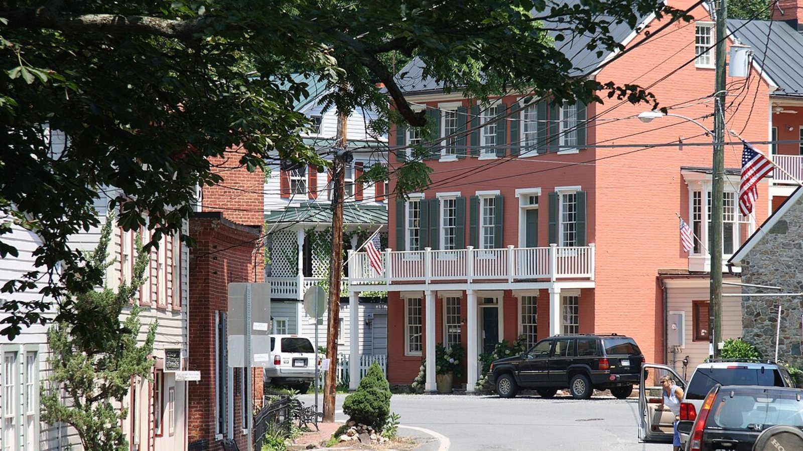 Waterford VA Town Image