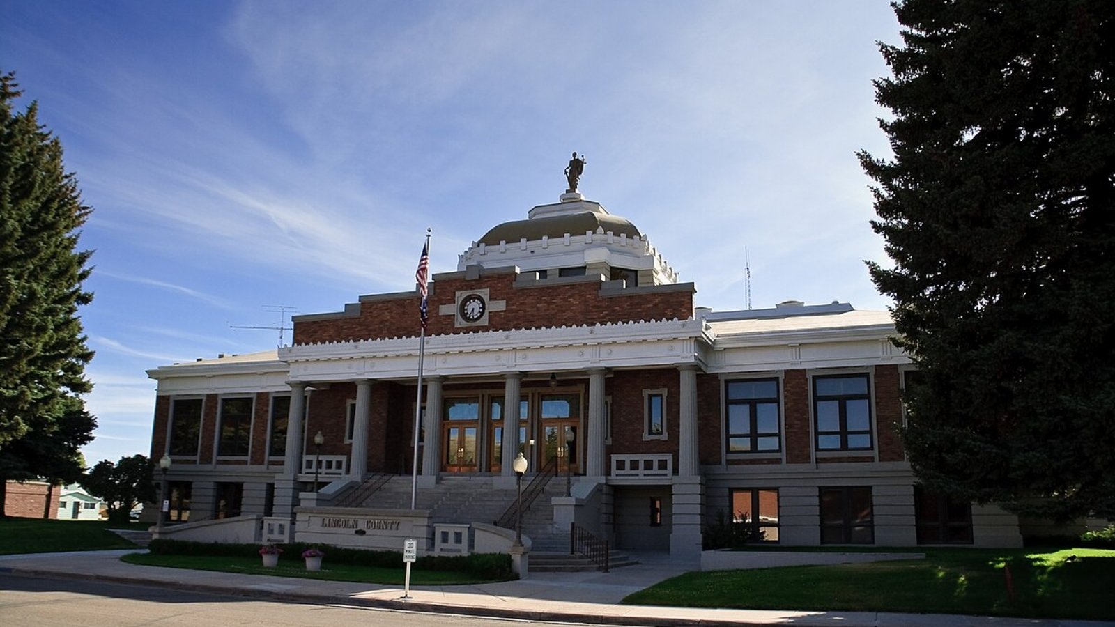 Kemmerer WY Town Image