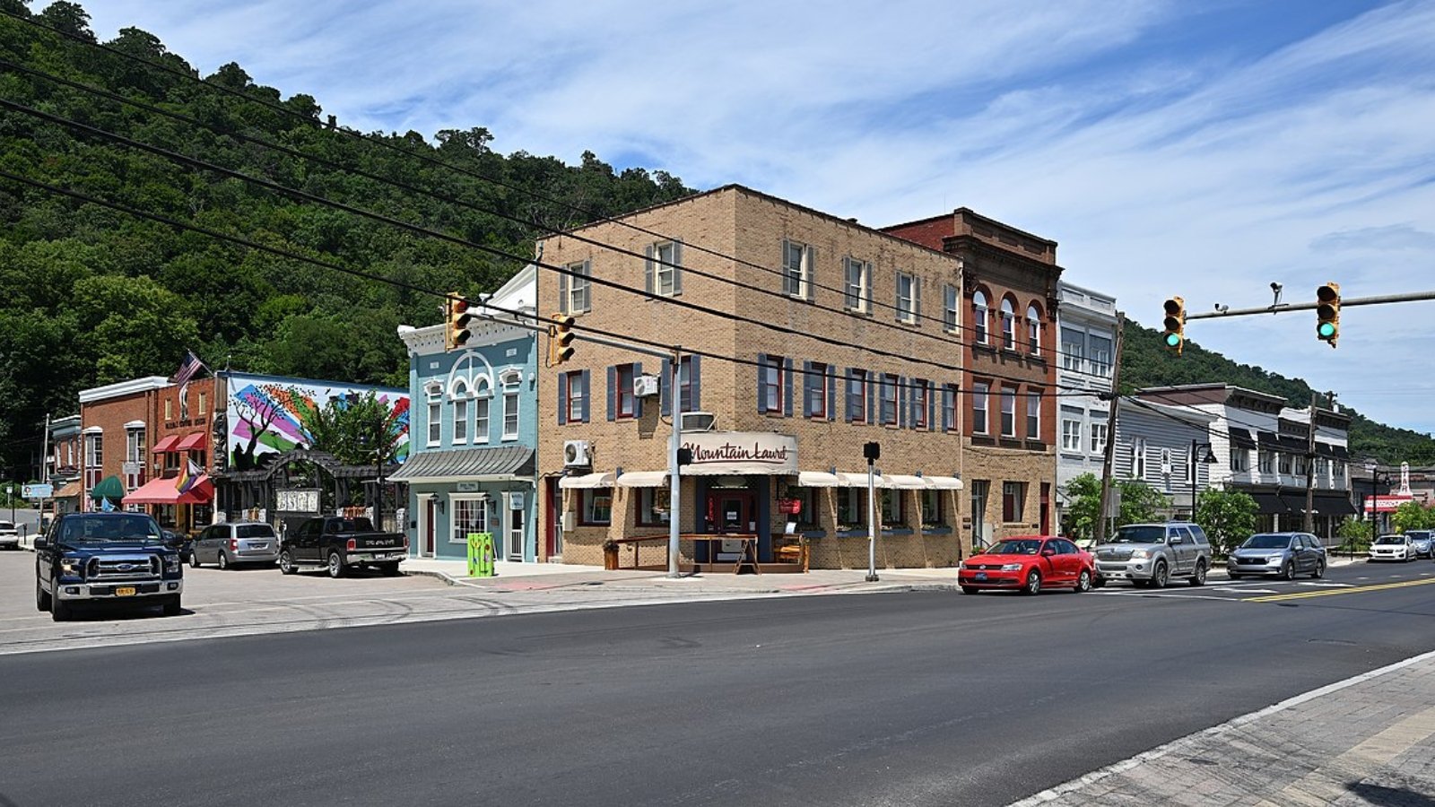 Berkeley Springs WV Town Image