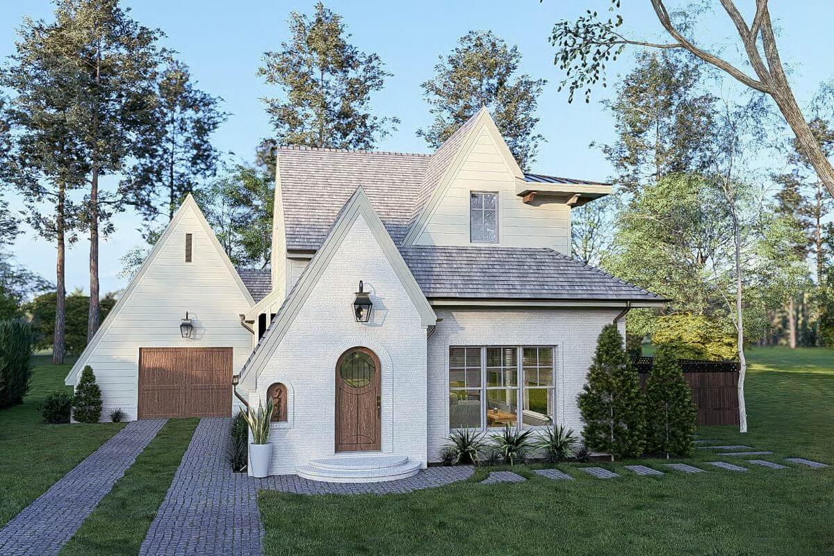 Transitional-Style European Home with 3 Bedrooms and Open-Concept Living (Floor Plan)